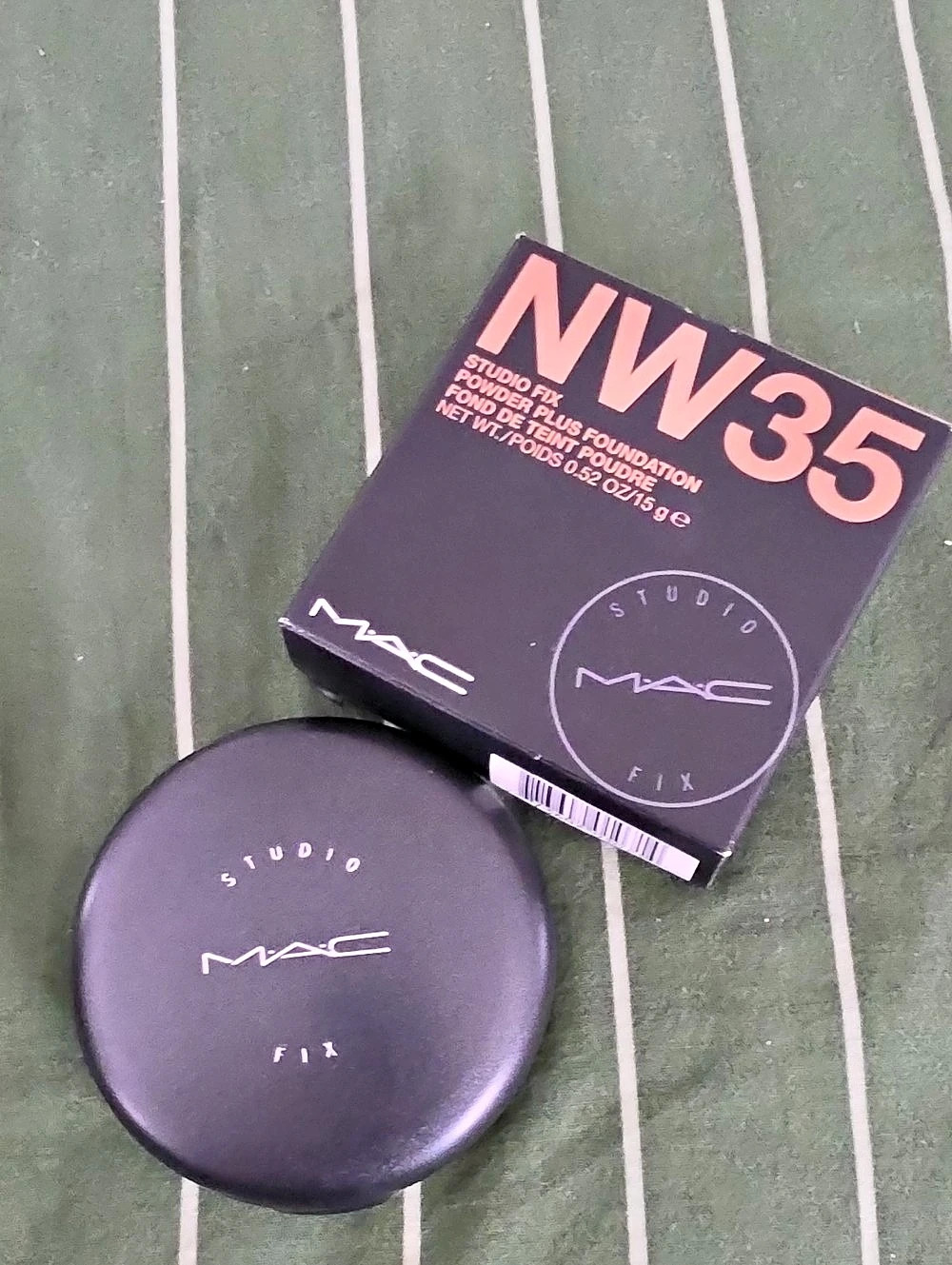 MAC Studio Fix Powder Plus Foundation NW35 Powder Foundation NWT